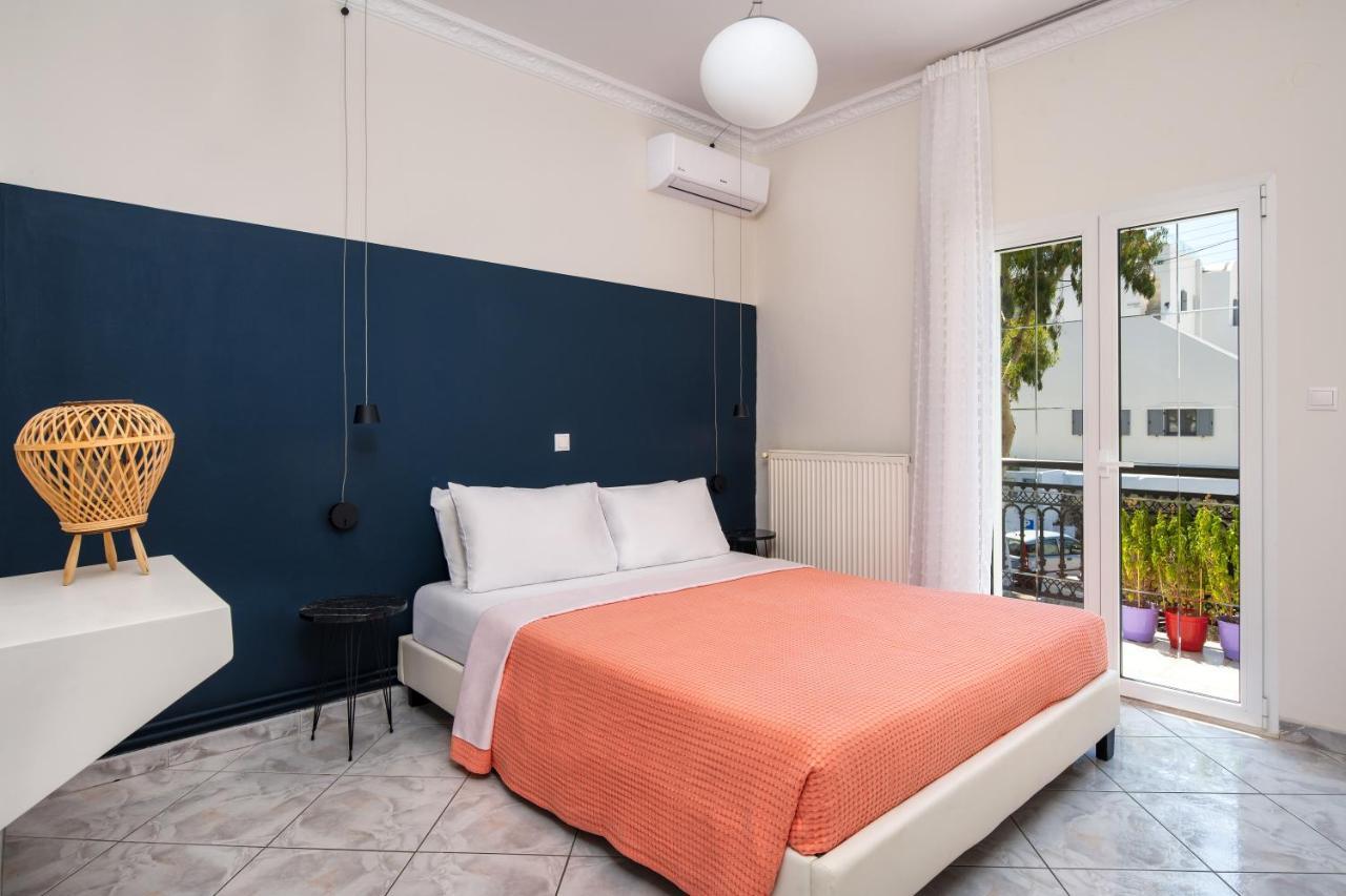Modern 2 Bed Apartment In Downtown Of Fira エクステリア 写真